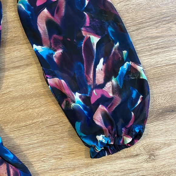 Luca Couture Watercolor Low Cut Sheer Arm Romper - Picture 7 of 15